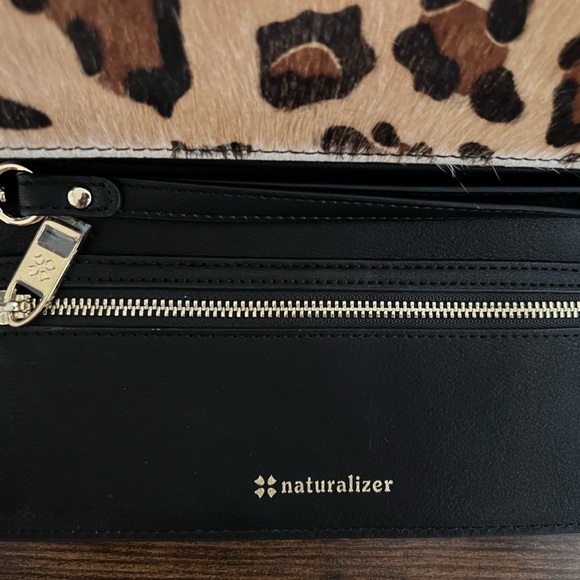 Naturalizer Wallet - Picture 4 of 4